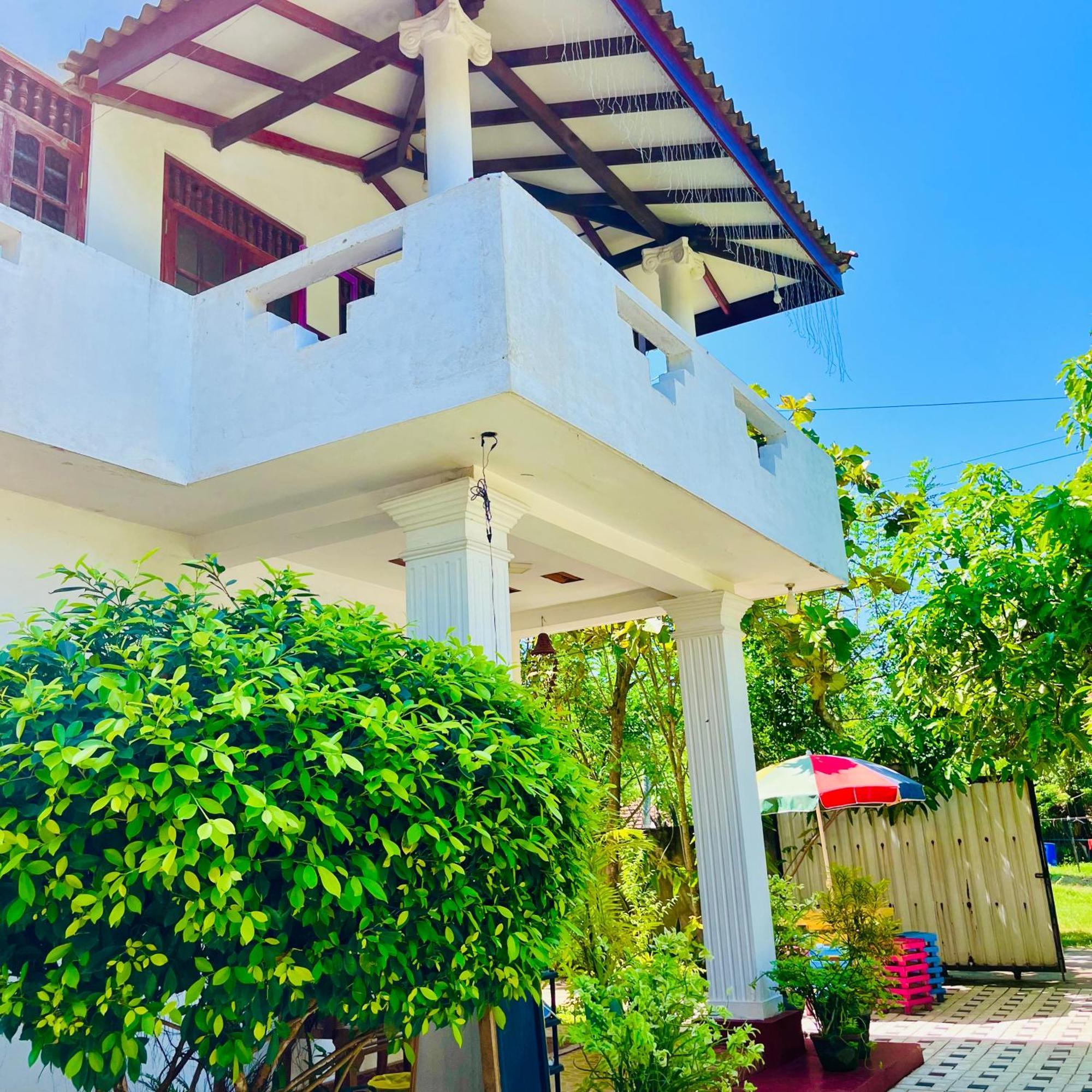 Wasana Ocean View Villa Мірісса Екстер'єр фото